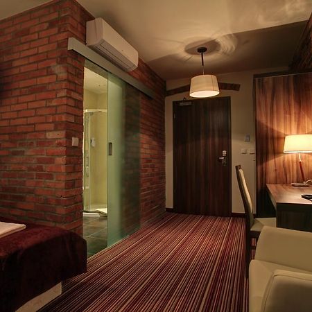 Browar CzenstochoviA Hotel&Spa Częstochowa Kamer foto
