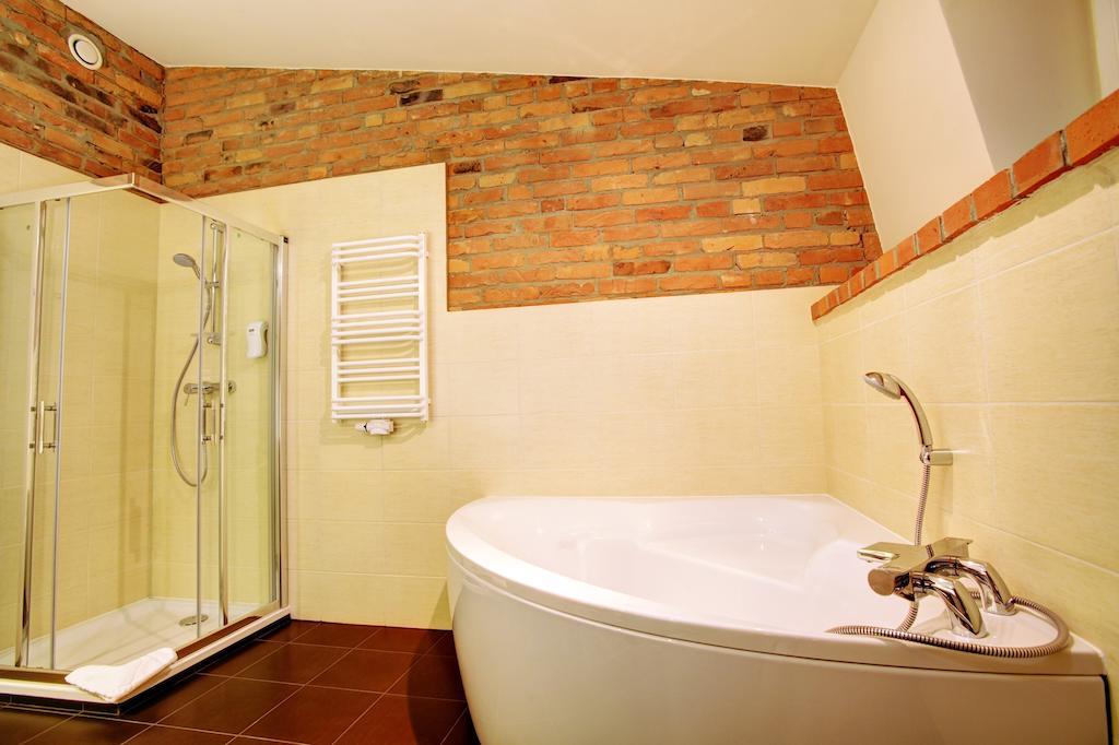 Browar CzenstochoviA Hotel&Spa Częstochowa Buitenkant foto