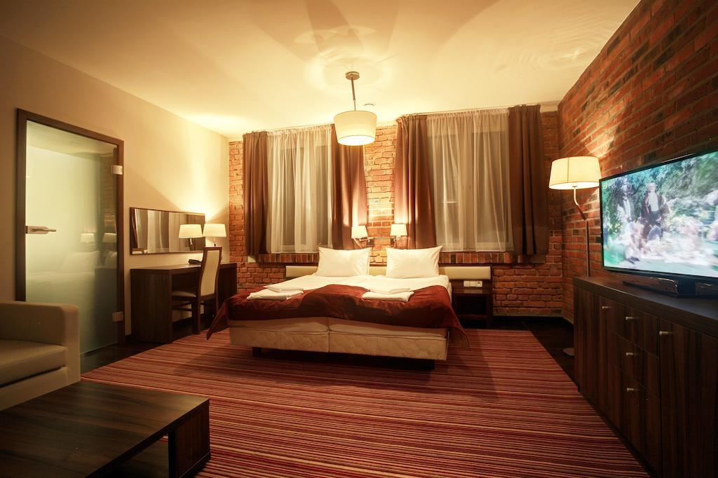 Browar CzenstochoviA Hotel&Spa Częstochowa Kamer foto